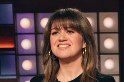 Kelly Clarkson Ends Emmy-Winning Talk Show After 7 Seasons