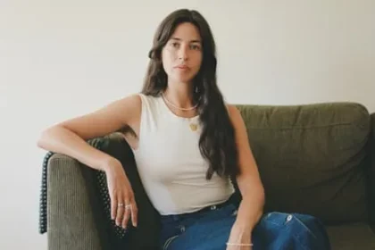 Jean by Madeleine Dunnigan: Queer Teen Lust and Dark Secrets