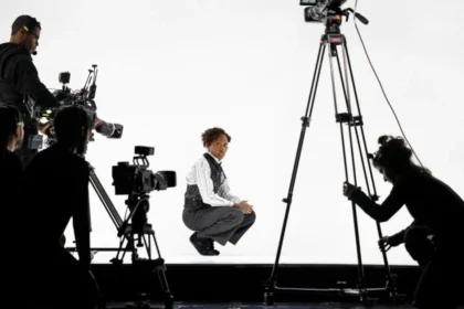 Cynthia Erivo’s One-Woman Dracula: Audacious West End Feat