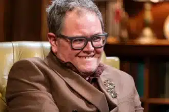 Alan Carr Snaps Up £3.25M Scottish Castle for Disney+ Reno Show