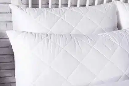 Amazon £7 Hotel-Quality Pillows: Shoppers Love ‘Cloud-Like’ Comfort