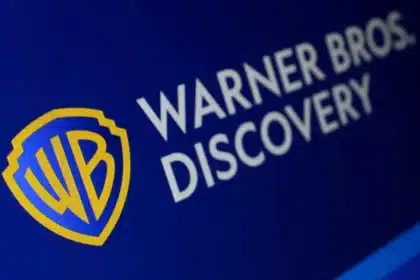 Netflix Shares Surge 10% After Dropping Warner Bros Bid for Paramount