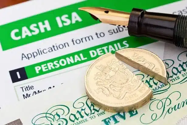 UK Savers: Adhere to £20,000 ISA Limit for 2025/26 Tax Year