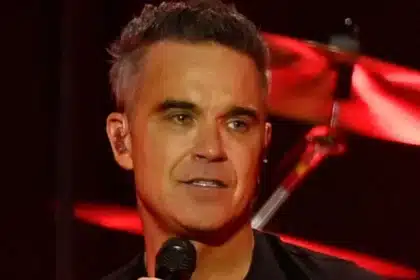 Robbie Williams Ends Take That Feud with Emotional Apology to Gary Barlow