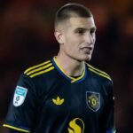 Rhys Bennett Leaves Man United for Fleetwood After 16 Years