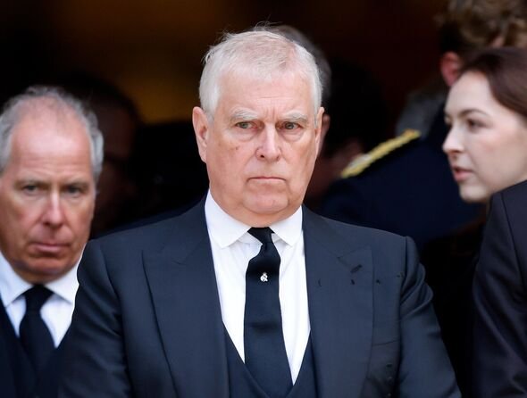 UK PM Starmer Calls for Prince Andrew to Testify on Epstein Links
