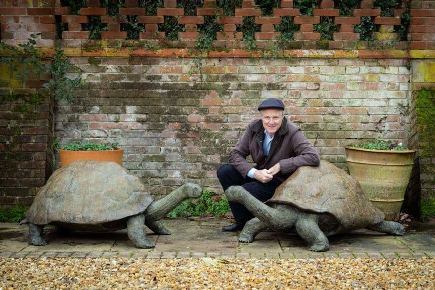 Zac Goldsmith Turns Sculptor to Fund Wildlife Conservation