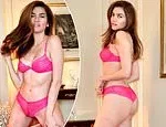 Blanca Blanco Stuns in Pink Lingerie in Paris After 10lb Flexitarian Loss