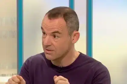 Martin Lewis Warns Couples: Share Finances to Dodge ‘3 Ds’ Risks