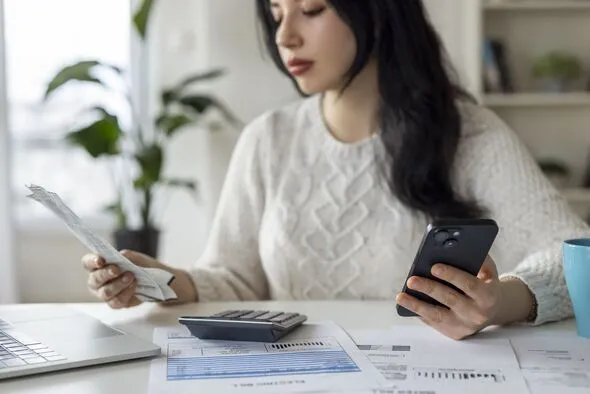 5 Habits Costing Brits £16k Yearly from Pensions 5 Habits Costing Brits £16k Yearly from Pensions