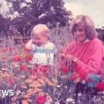 Prince William Shares Rare Photo with Princess Diana on Mother’s Day