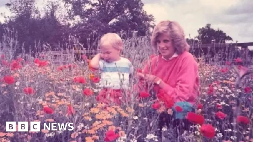 Prince William Shares Rare Photo with Princess Diana on Mother’s Day Prince William Shares Rare Photo with Princess Diana on Mother’s Day