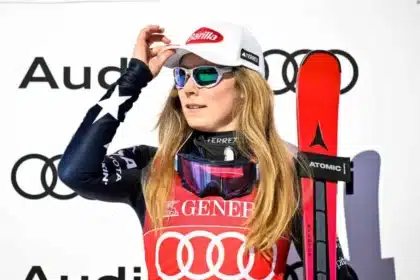 Shiffrin Equals Slalom Record with 8th Win, Eyes World Cup Crown