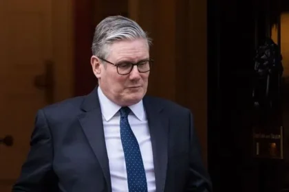 Labour Civil War Heats Up: Rayner Plans Return for May Elections