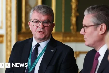 UK Border Security Chief Resigns After 18 Months Amid Channel Crossings