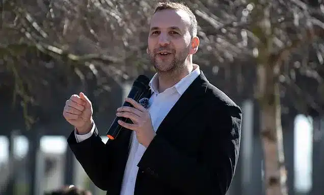 Green Party Pushes Voting Rights for Prisoners Up to 4 Years Green Party Pushes Voting Rights for Prisoners Up to 4 Years