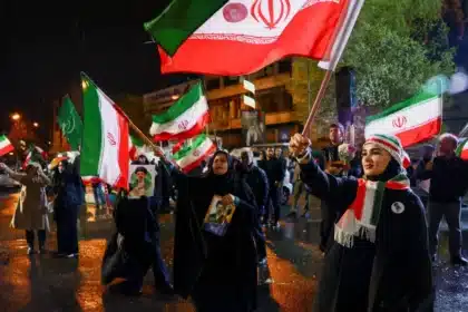 Iran War Day 28: US Delays Strikes as Talks Advance