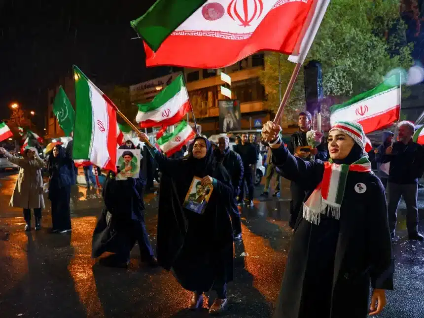 Iran War Day 28: US Delays Strikes as Talks Advance Iran War Day 28: US Delays Strikes as Talks Advance