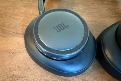 JBL Live 780NC Review: Bass-Heavy Over-Ears with 80-Hour Battery