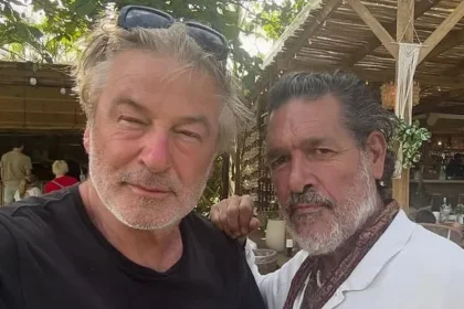 Alec Baldwin Pranks Fans with Antonio Banderas Lookalike in DR