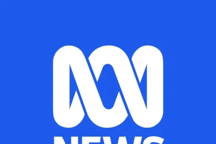 Queen’s Fashion Exhibit Marks 100th Birthday Amid Andrew Arrest