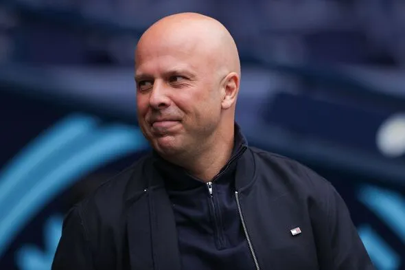 Arne Slot Faces Mounting Pressure at Liverpool After PSG Loss Arne Slot Faces Mounting Pressure at Liverpool After PSG Loss