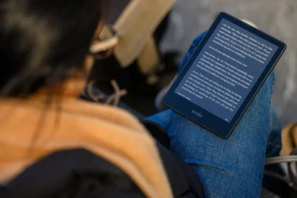 Amazon Ends Support for 12 Old Kindles: Full List Inside