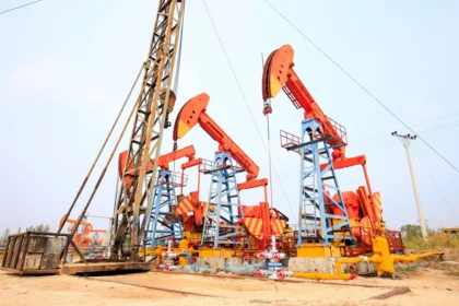 Riley Exploration Permian Fuels Growth in Volatile Oil Sector