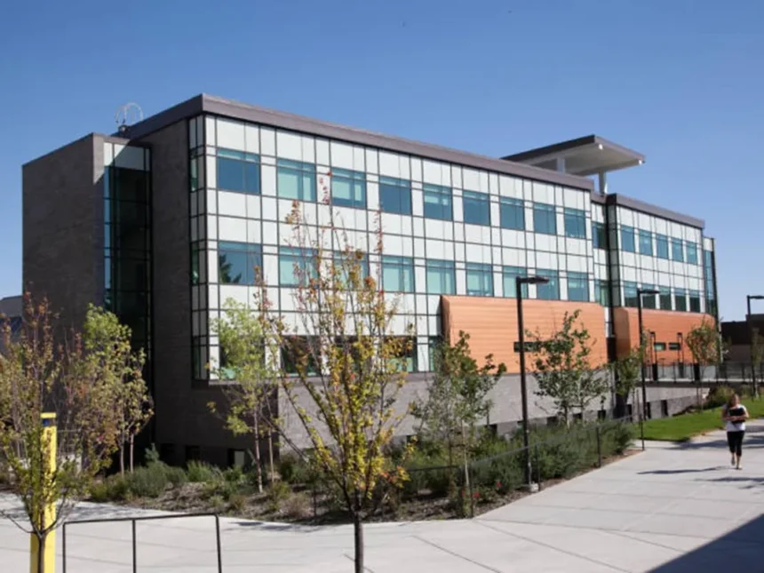 Court Fight Over Cancelled Lecture Tests Canada’s Academic Freedom