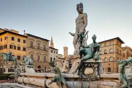 Tourist Arrested for Vandalizing Florence Neptune Statue on Hen-Do Dare