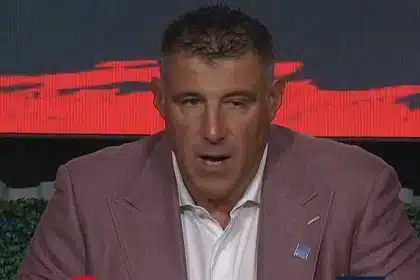 Mike Vrabel Apologizes to Family Before NFL Draft Amid Russini Affair Claims