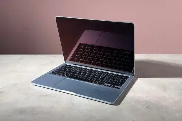 MacBook Air M5 Upgrade: Blazing Speed Boosts Productivity
