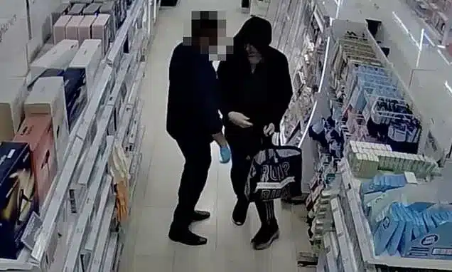 UK Shoplifting Surges to Record 530,000 Cases as Reoffending Soars