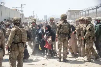 UK Ends Evacuation Aid for 9,000 Afghans Approved for Sanctuary