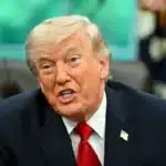 Trump Praises King Charles, Slams Starmer in Oval Office Remarks