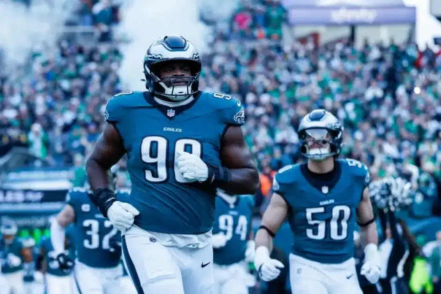 Eagles Lock in Carter and Smith with Fifth-Year Options