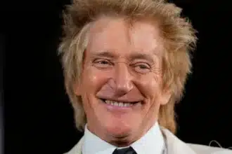 Rod Stewart Hails King Charles’ US Visit with Trump Jab