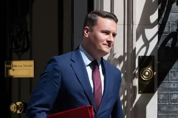 Mystery WesForLeader Site Ignites Dirty Tricks Row in Labour Leadership Fight