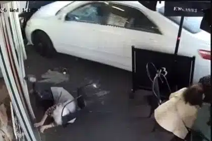 Car Crashes into Melbourne Cafe Diners, Two Women Hospitalized