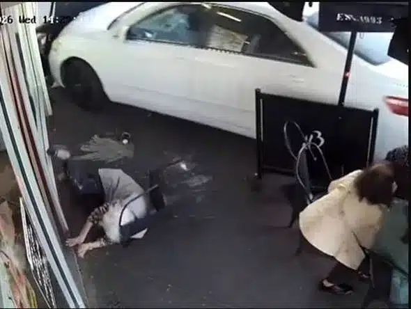 Car Crashes into Melbourne Cafe Diners, Two Women Hospitalized