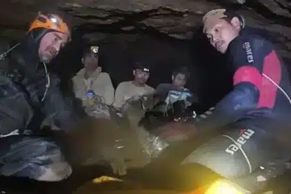 Laos Cave Rescue: New Entrance Hope for Trapped Men