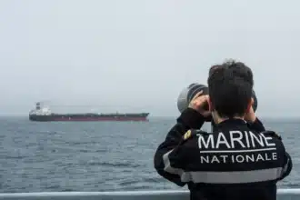 UK, France Intercept Russian Oil Tanker in Atlantic Operation