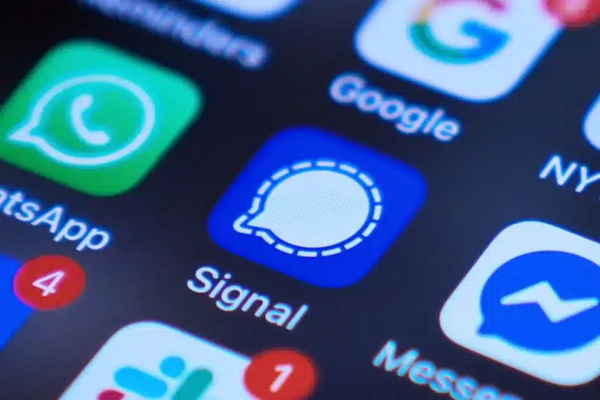 Tech Firms Threaten Canada Exit Over Privacy Concerns in Bill C-22