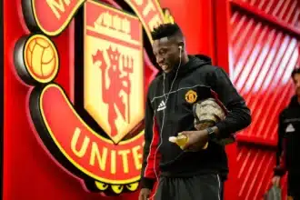 Trabzonspor Confirms Talks for Manchester United Goalkeeper