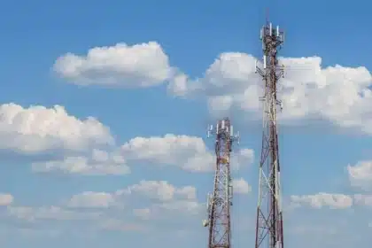 Farmers Brace for 90% Rent Cuts Amidst Telecom Reform Acceleration