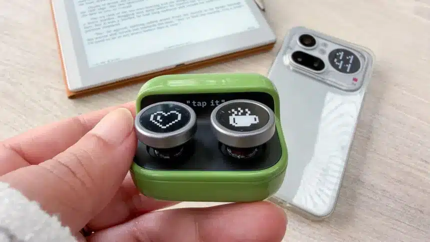 Boox Tappy Ereader Page Turner: Adorable Design, Limited Compatibility