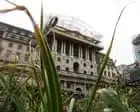 UK Interest Rates Steady Amid Economic Headwinds, Jobless Rate Declines
