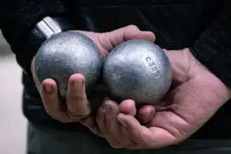 Elderly Player Accused of Fatal Boule Strike in French Rivalry