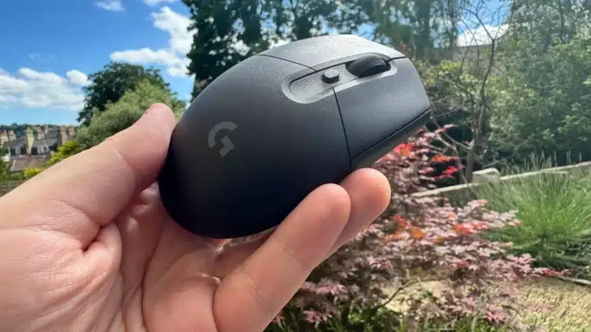 Logitech G305 X Superlight: Refined Design Meets Stiff Competition Logitech G305 X Superlight: Refined Design Meets Stiff Competition