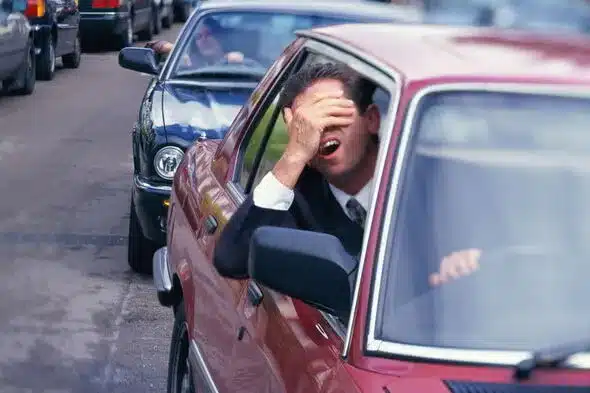 Drivers Face £10,000 Fines for Ignoring Key Vehicle Faults Drivers Face £10,000 Fines for Ignoring Key Vehicle Faults